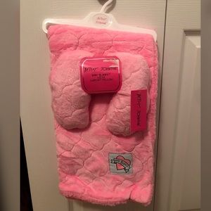 Betsey Johnson Baby blanket with support pillow